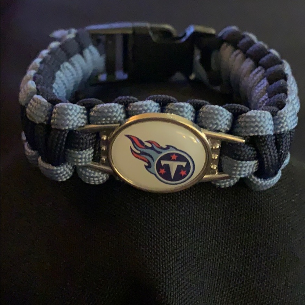 🏈✨TENNESSEE TITANS NFL BRAIDED PARACORD BRACELET✨